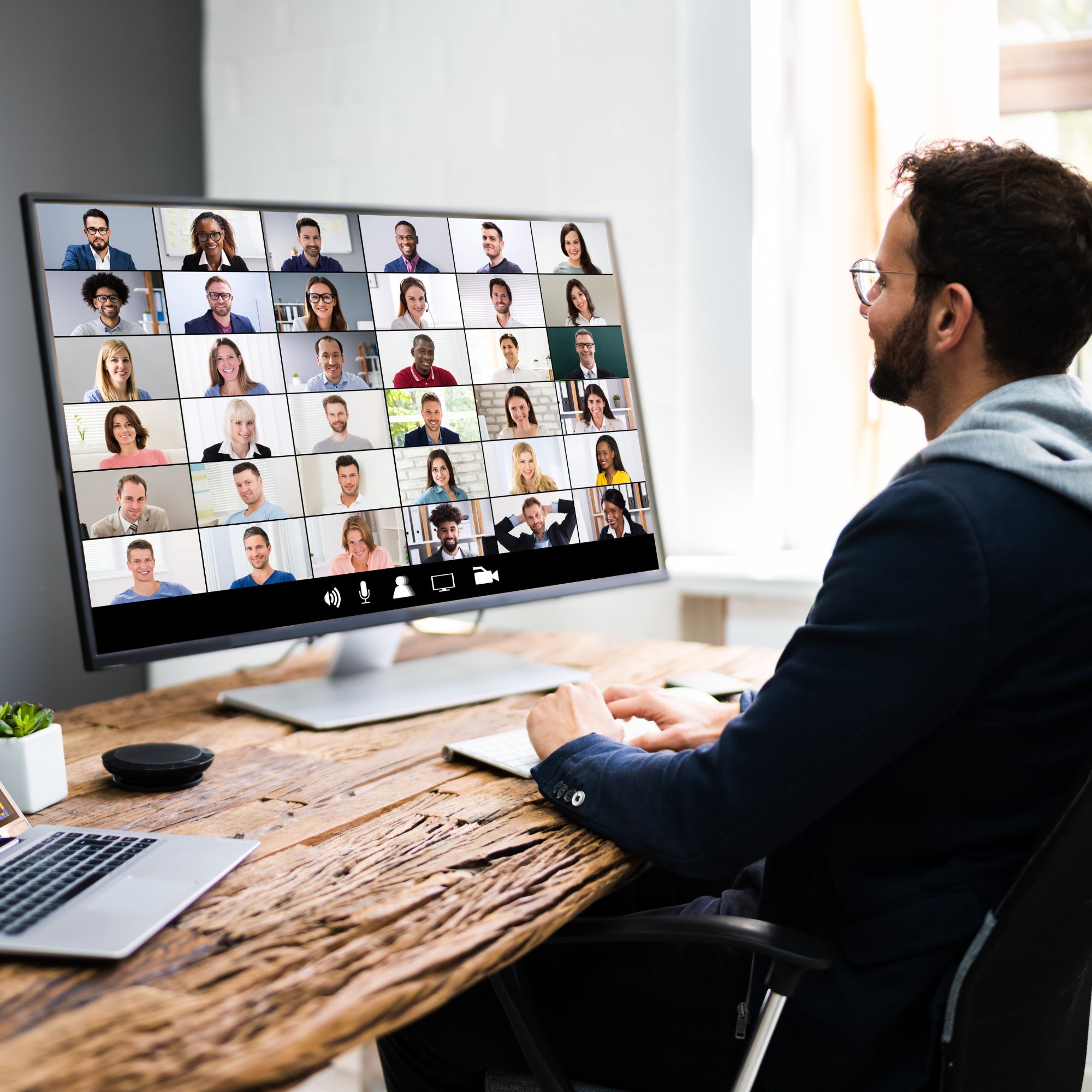 Efficienza energetica e sostenibilità: online le registrazioni dei webinar del progetto AENEAM